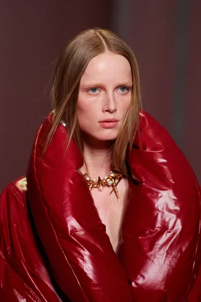Look 94